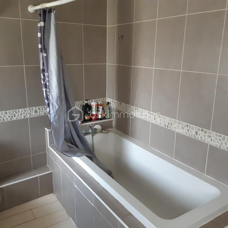 Maison - 150 m² - 8 pièces