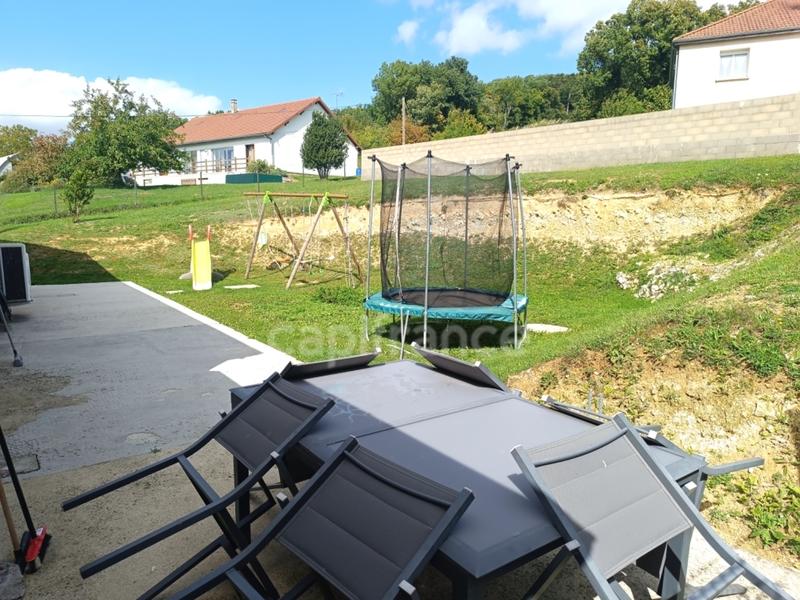 Maison - 85 m² - 5 pièces