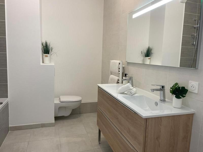 Appartement - 75 m² - 3 pièces