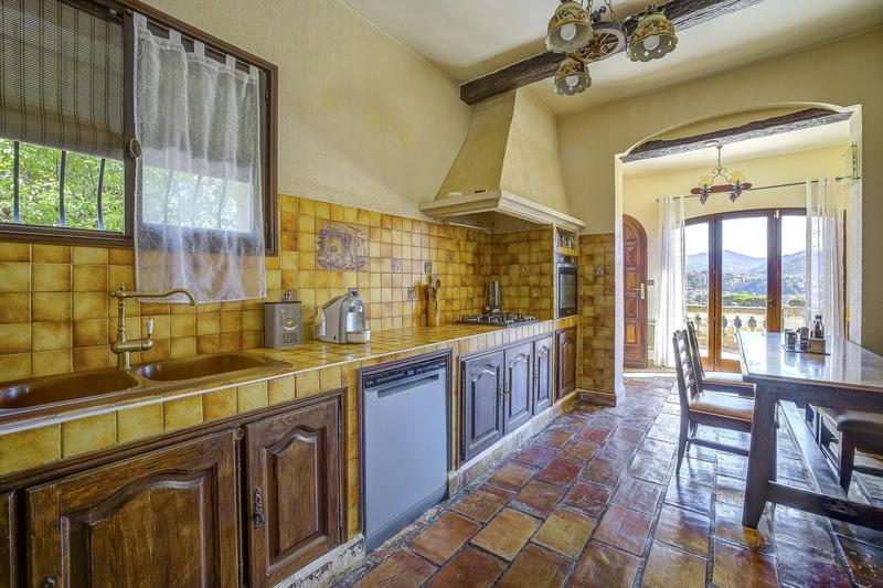 Maison - 141 m² - 3 pièces