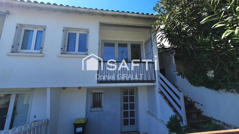 Maison - 300 m² - 10 pièces