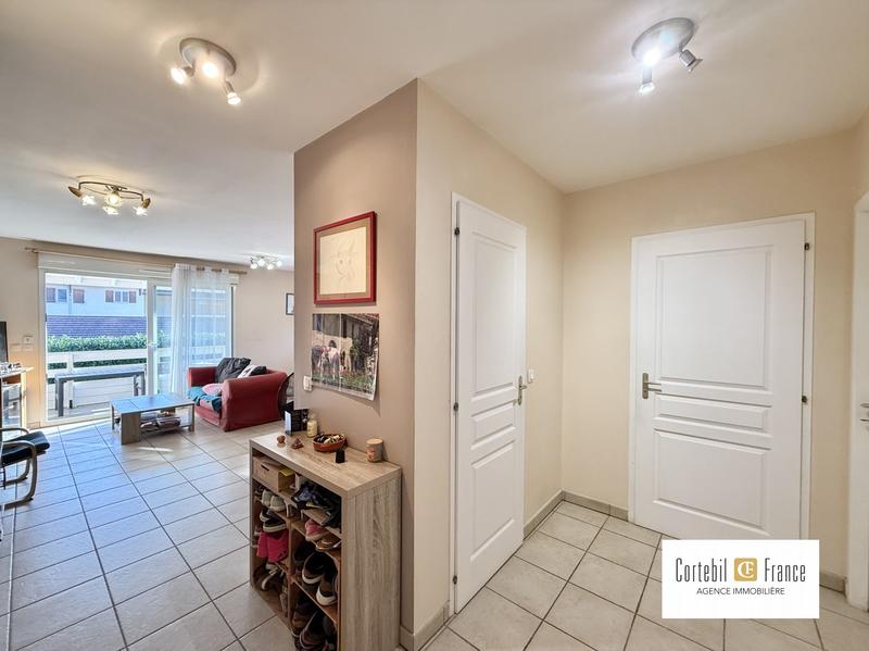 Appartement - 65 m² - 3 pièces