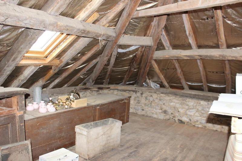 Maison de village - 131 m² - 9 pièces