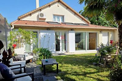 Maison - 108 m² - 5 pièces