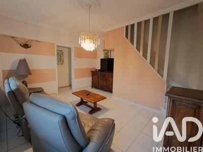 Maison - 122 m² - 6 pièces