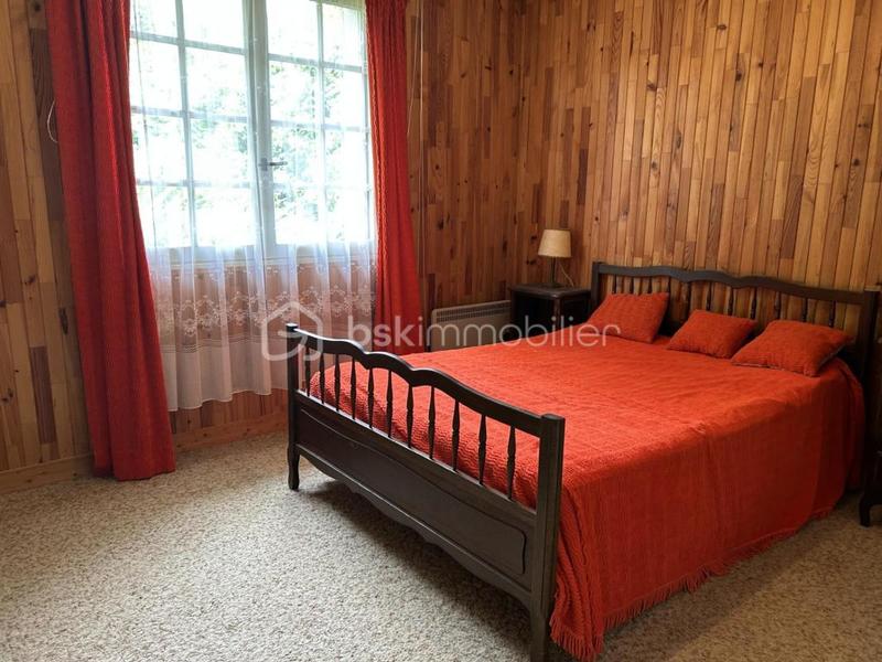 Propriété - 236 m² - 10 pièces