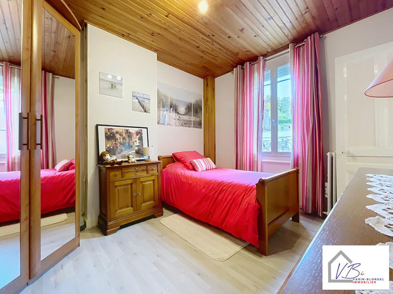 Maison - 128 m² - 5 pièces