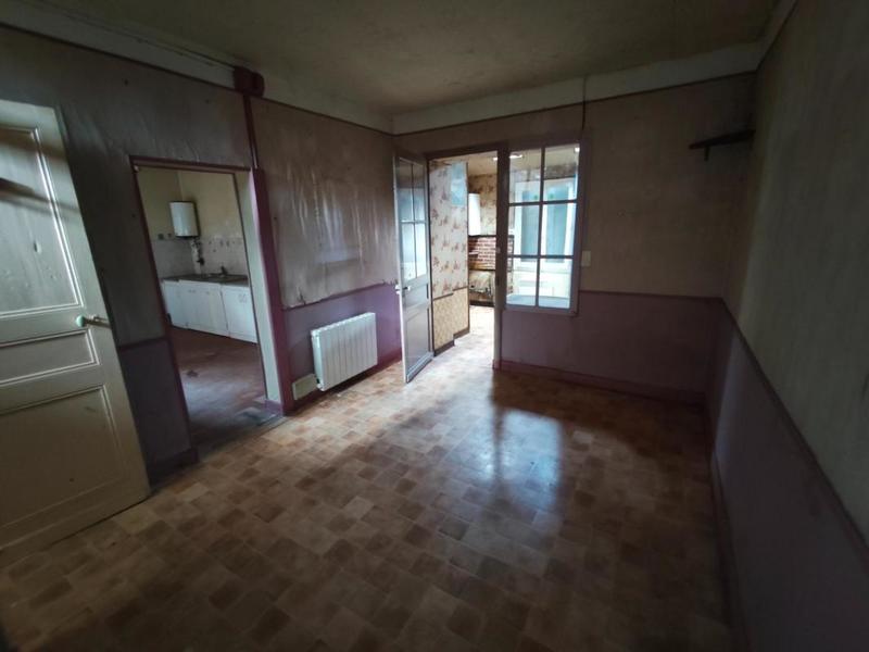 Maison - 121 m² - 7 pièces