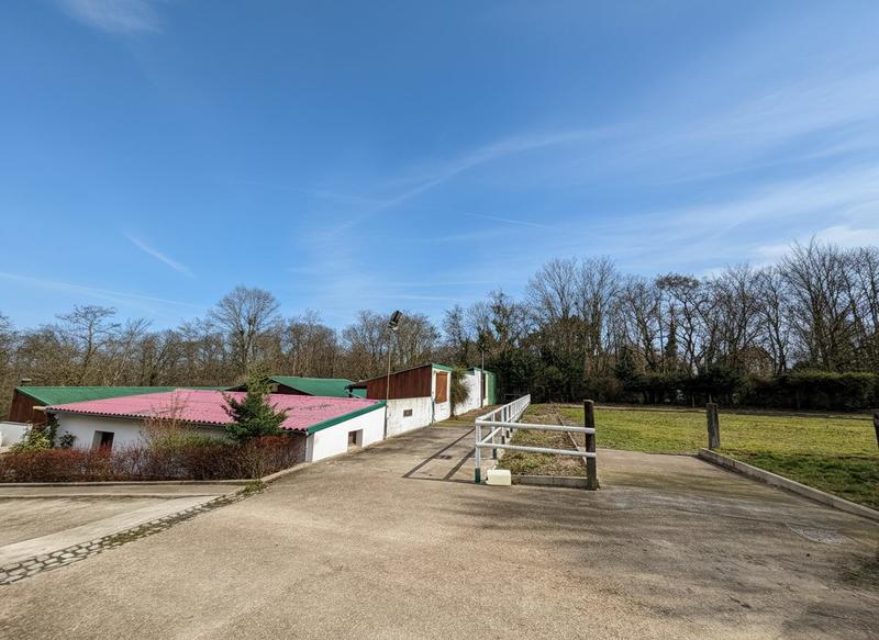 Maison - 100 m² - 2 pièces