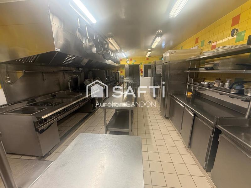 Local commercial - 552 m² - 25 pièces