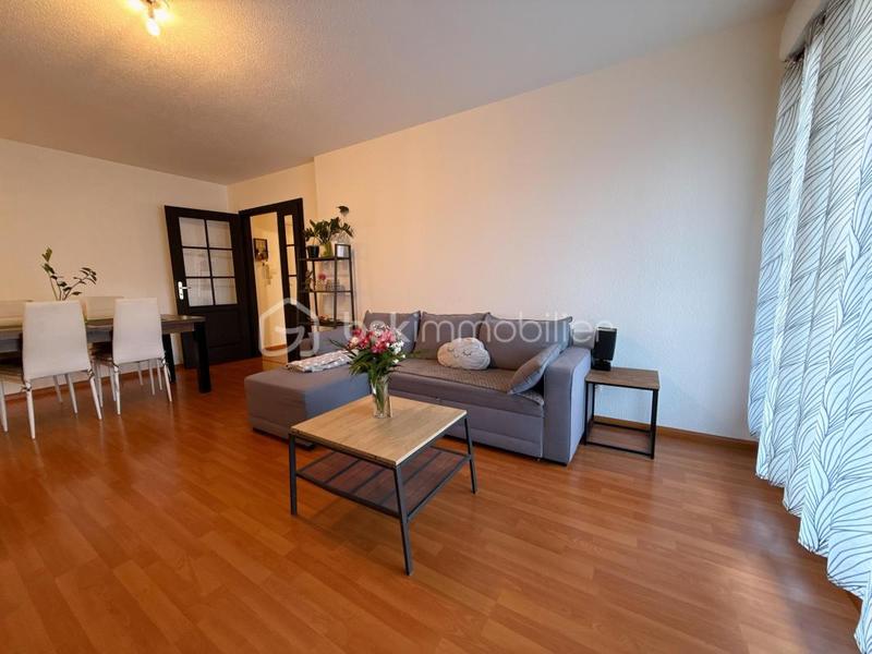 Appartement - 67 m² - 3 pièces