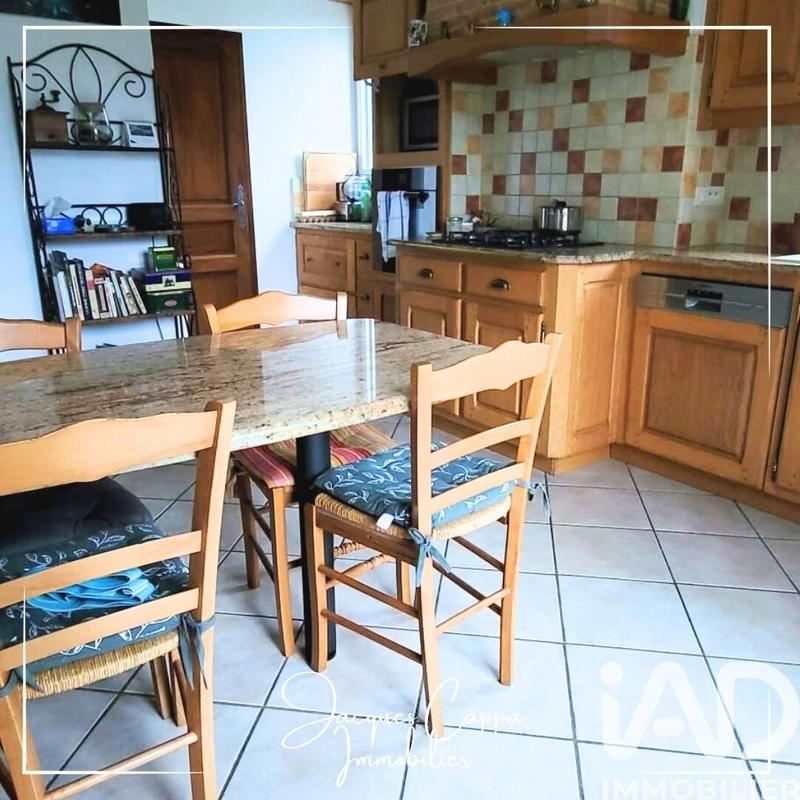 Maison - 143 m² - 6 pièces