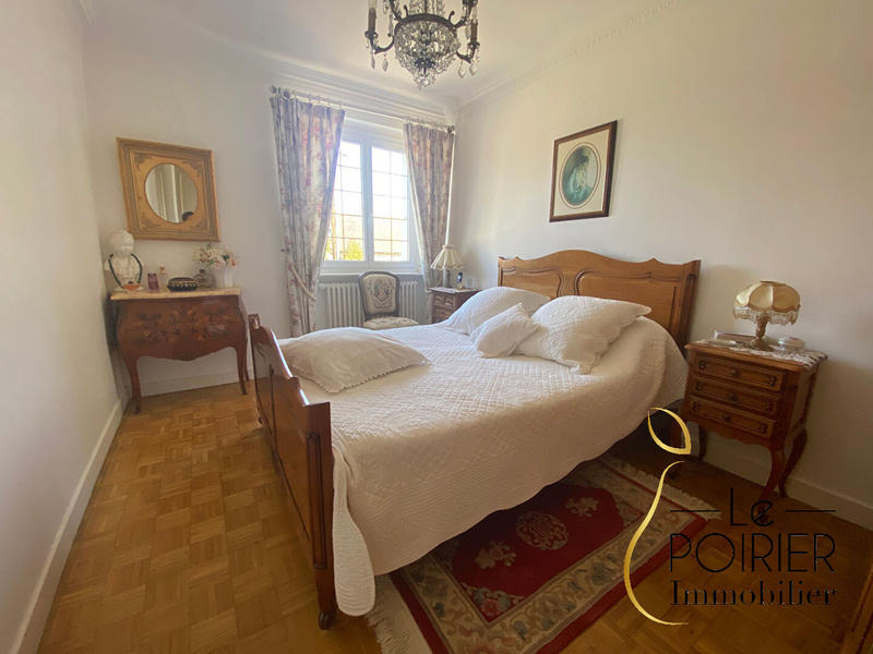 Maison - 159 m² - 7 pièces