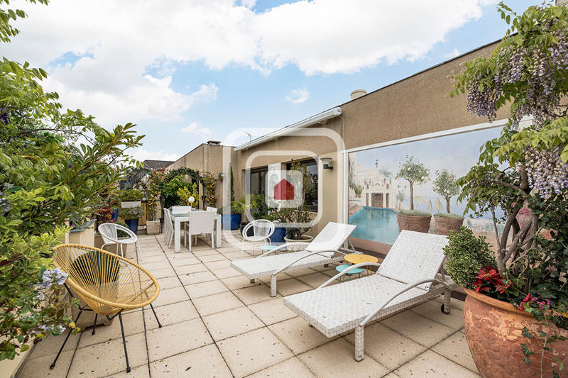 Appartement - 171 m² - 6 pièces