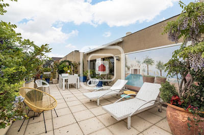 Appartement - 171 m² - 6 pièces