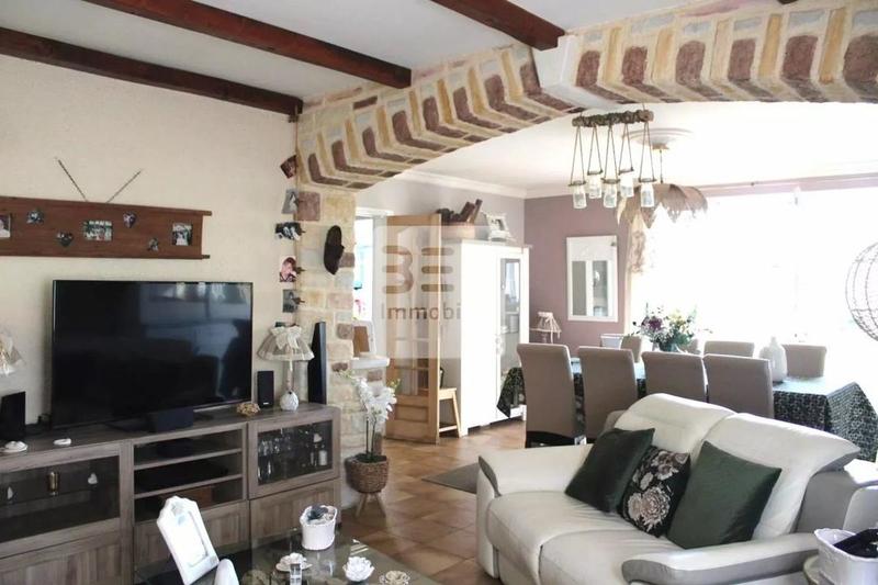Villa - 186 m² - 8 pièces
