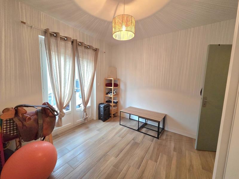 Maison - 64 m² - 4 pièces