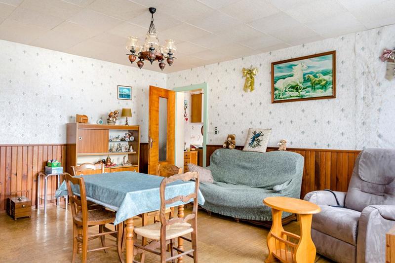 Maison - 195 m² - 7 pièces