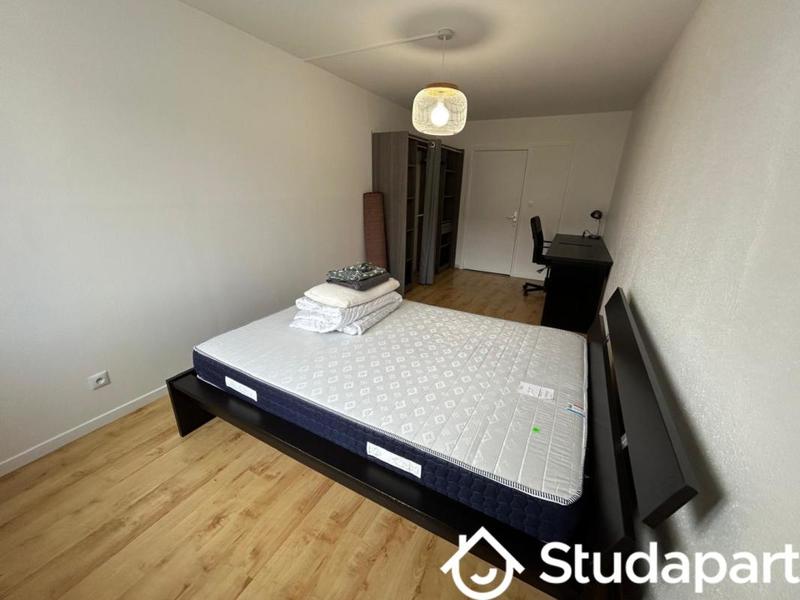 Chambre - 16 m² - 1 pièce