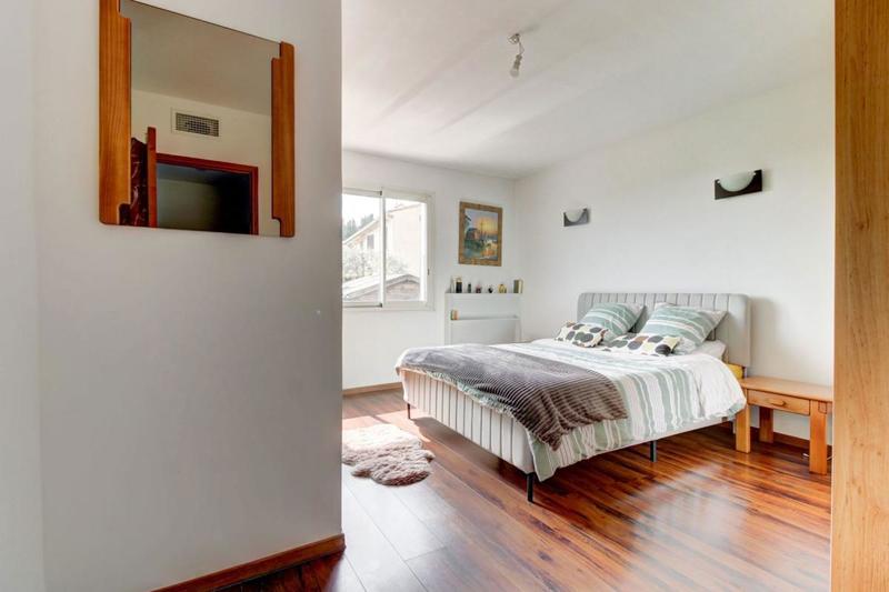 Appartement - 110 m² - 4 pièces