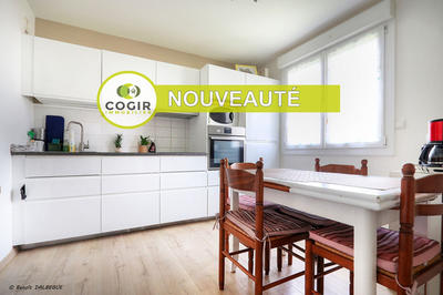 Appartement - 97 m² - 5 pièces