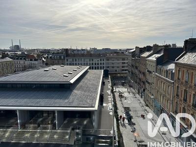 Appartement - 99 m² - 5 pièces