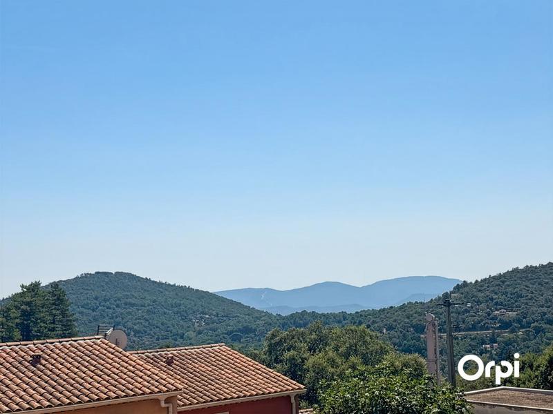 Maison de village - 84 m² - 4 pièces