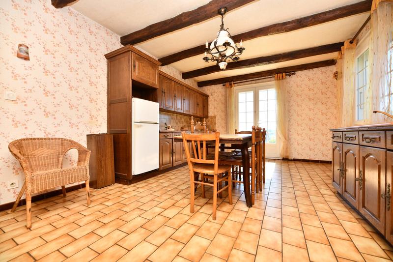 Maison - 177 m² - 6 pièces