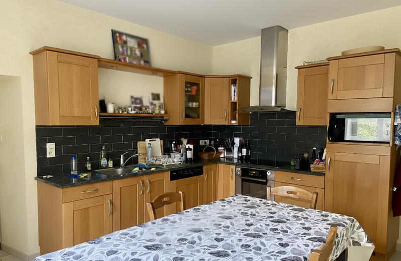 Maison - 201 m² - 8 pièces