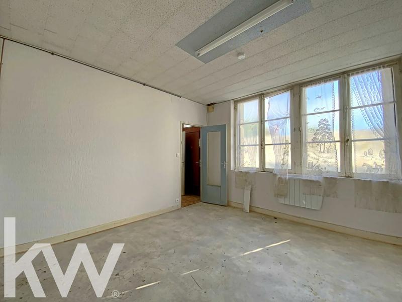 Maison - 200 m² - 9 pièces