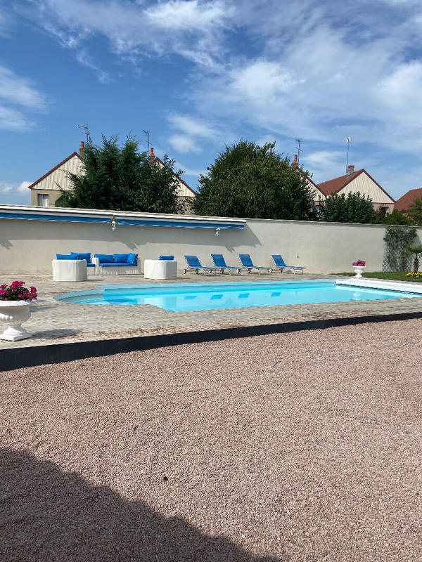 Villa - 311 m² - 12 pièces