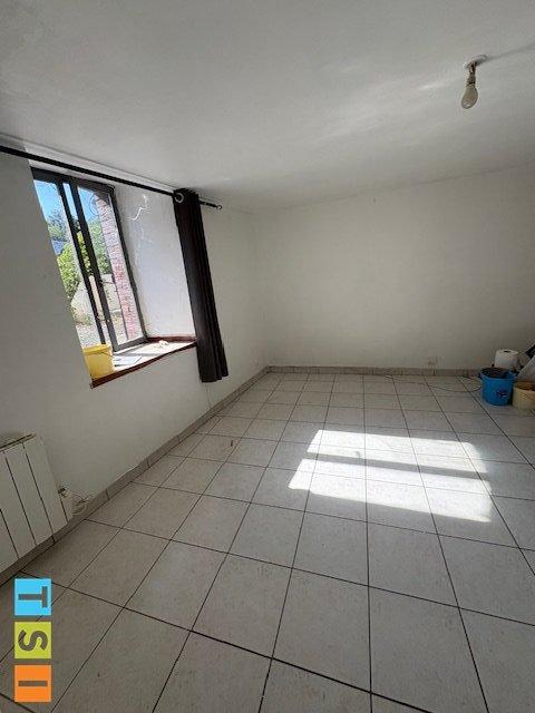 Maison - 99 m² - 5 pièces