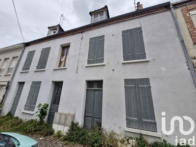 Maison - 220 m² - 10 pièces