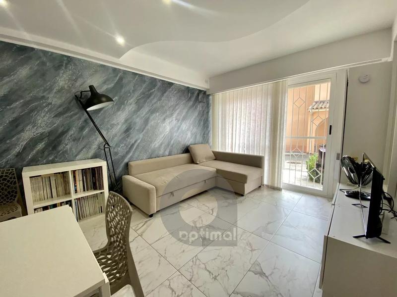 Maison jumelée - 94 m² - 5 pièces