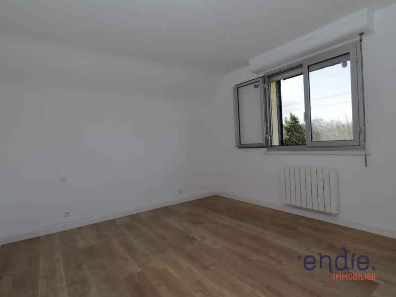Maison - 232 m² - 8 pièces