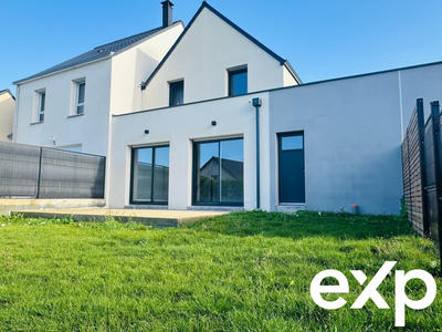 Maison - 97 m² - 5 pièces