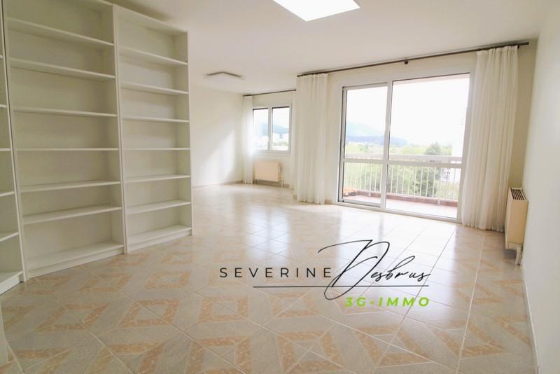 Appartement - 91 m² - 4 pièces