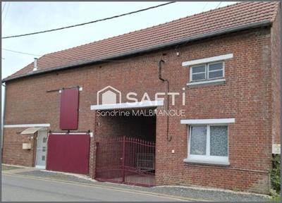 Maison - 224 m² - 10 pièces