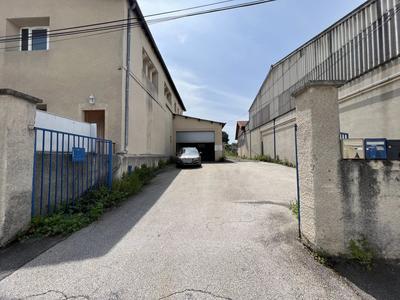 Local commercial - 395 m²