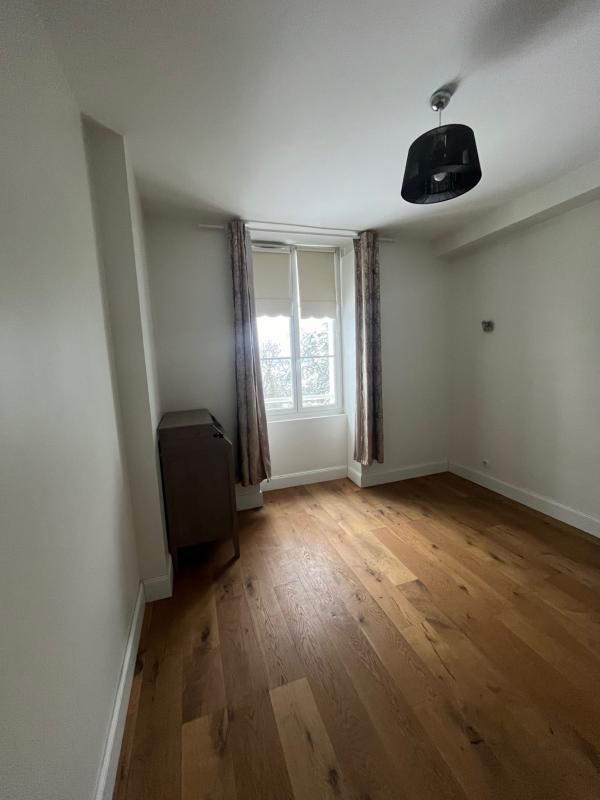 Appartement - 83 m² - 3 pièces