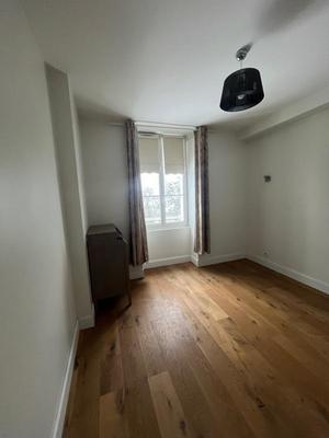 Appartement - 83 m² - 3 pièces