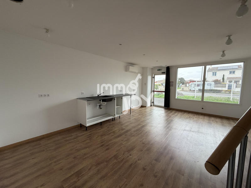 Local commercial - 65 m² - 2 pièces