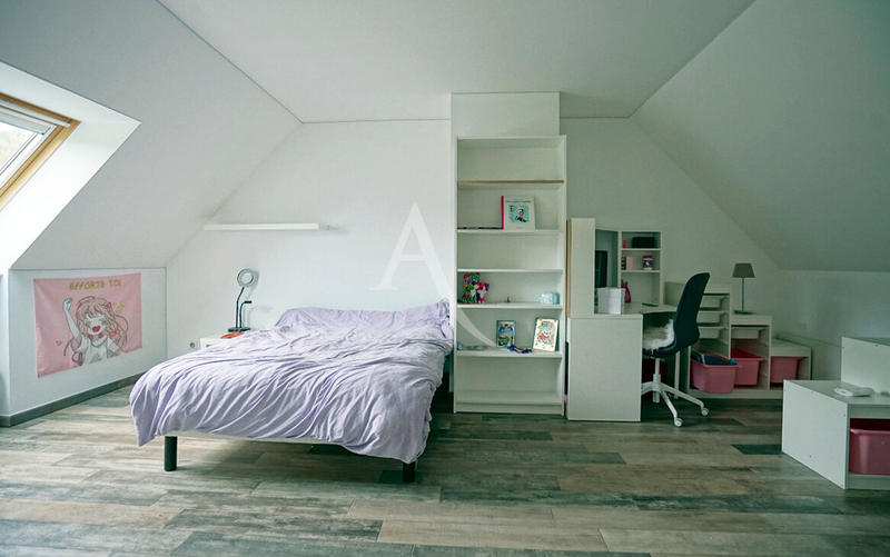 Maison - 188 m² - 5 pièces