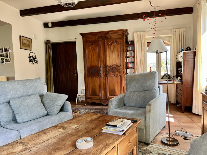 Mas - 182 m² - 9 pièces