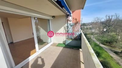 Appartement - 102 m² - 4 pièces