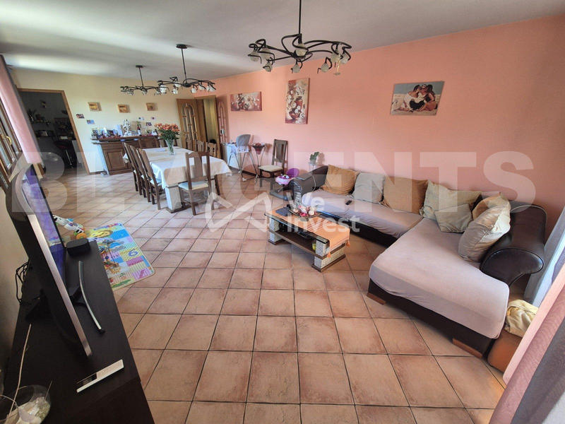 Maison - 162 m² - 7 pièces