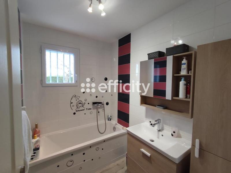 Maison - 146 m² - 7 pièces