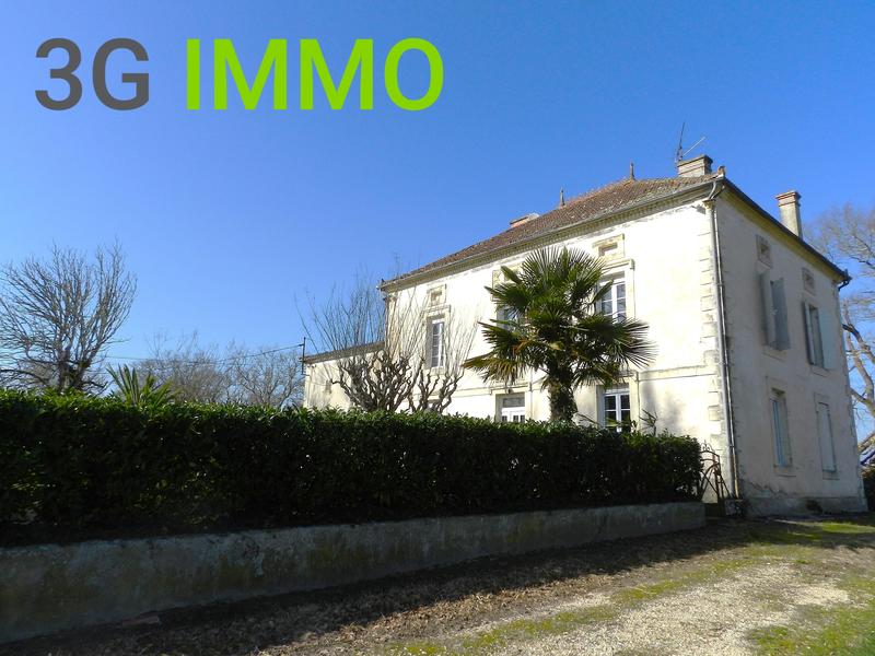Maison de maîtres - 217 m² - 10 pièces
