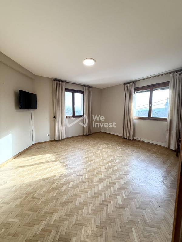 Bureau - 224 m² - 11 pièces