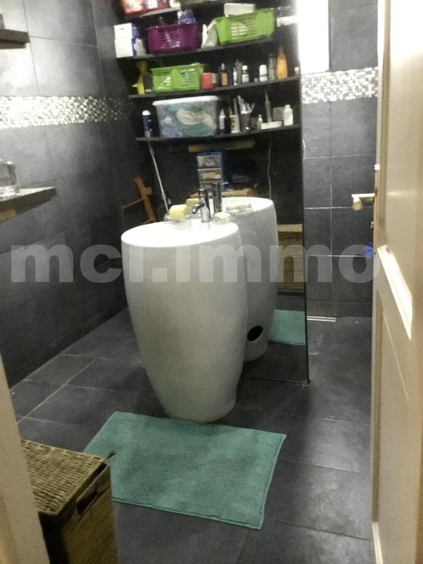 Villa - 250 m² - 7 pièces